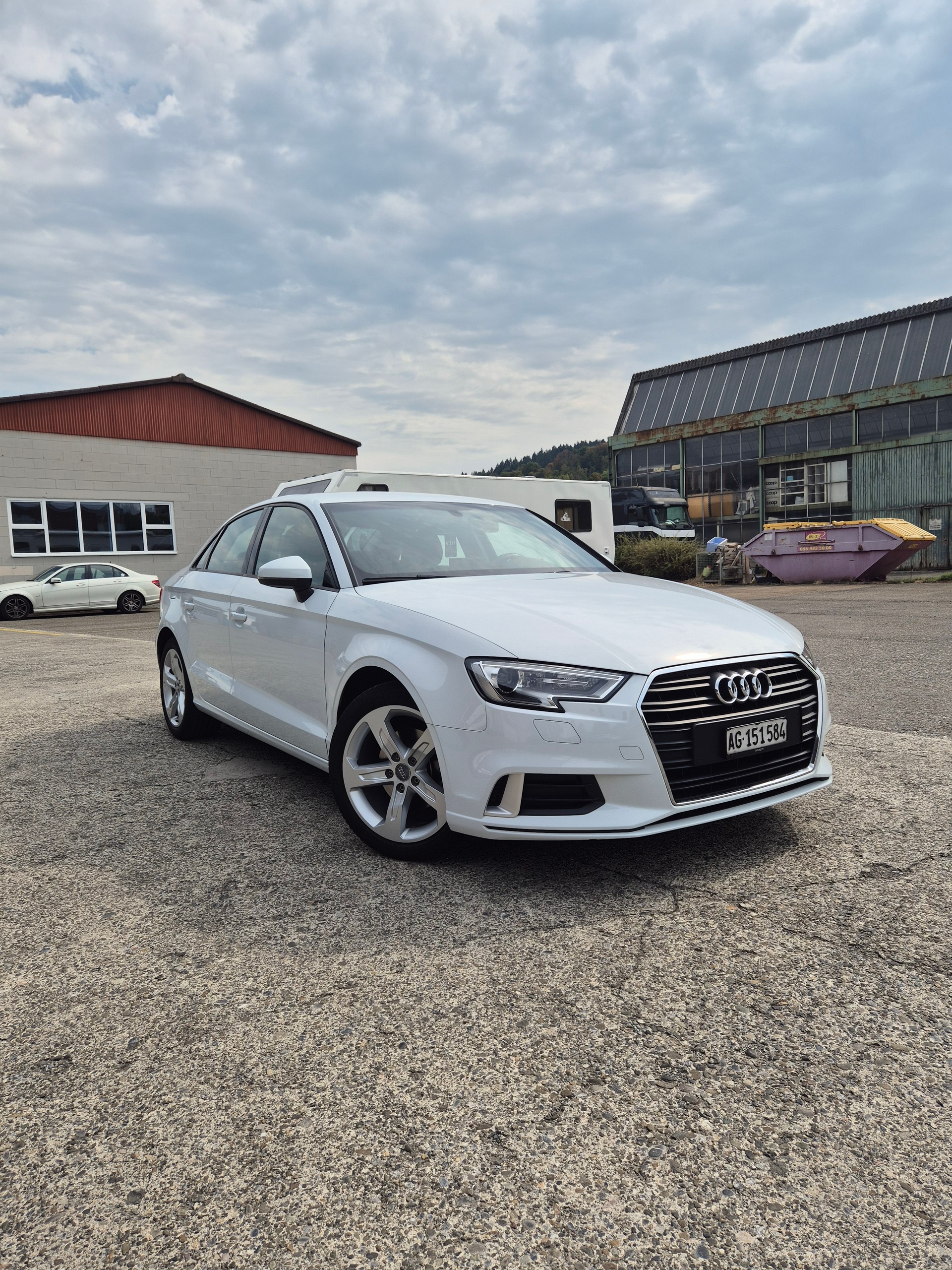AUDI A3 Sedan-image-2