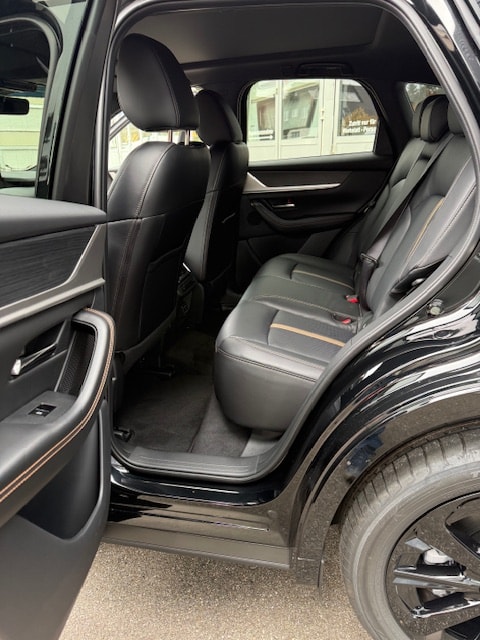 MAZDA CX-60 3.3L e-Skyactiv D 254 MHEV AWD Homura Plus-image-12