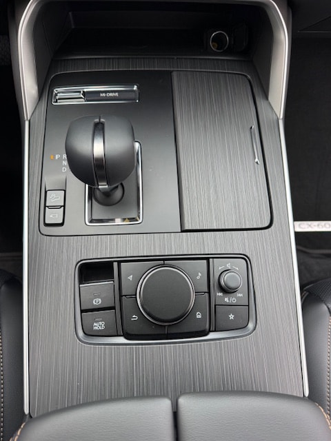 MAZDA CX-60 3.3L e-Skyactiv D 254 MHEV AWD Homura Plus-image-6