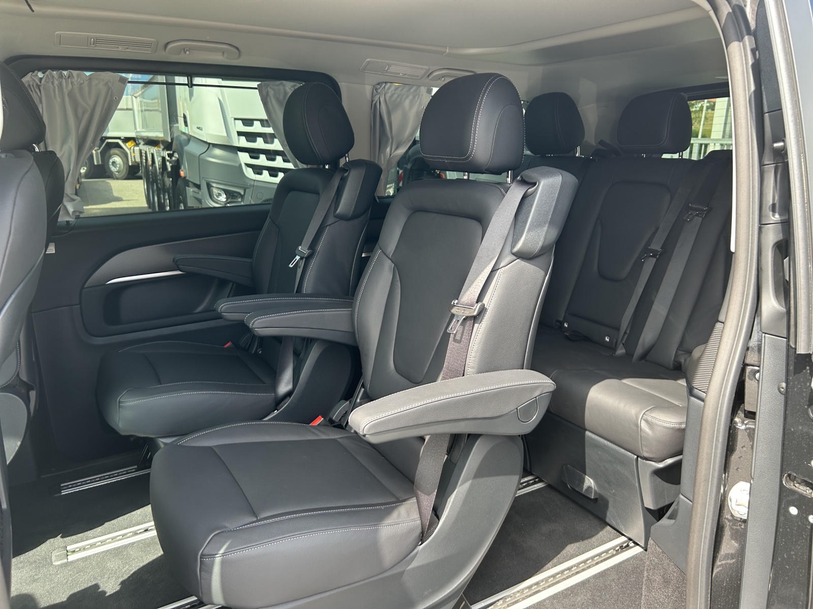 MERCEDES-BENZ Marco Polo Horizon 300 d 4M Automat-image-13