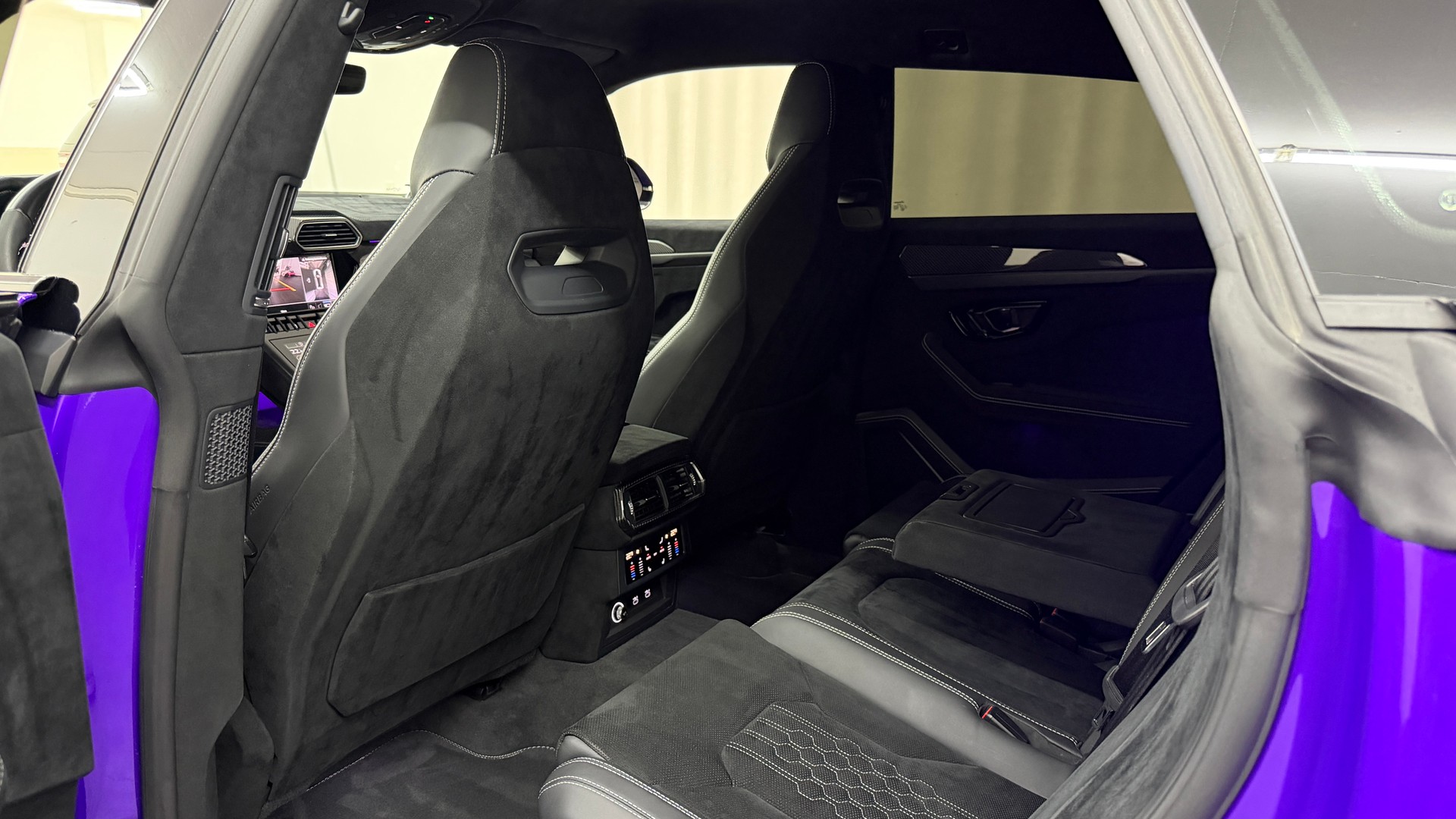 LAMBORGHINI Urus Performante-image-13