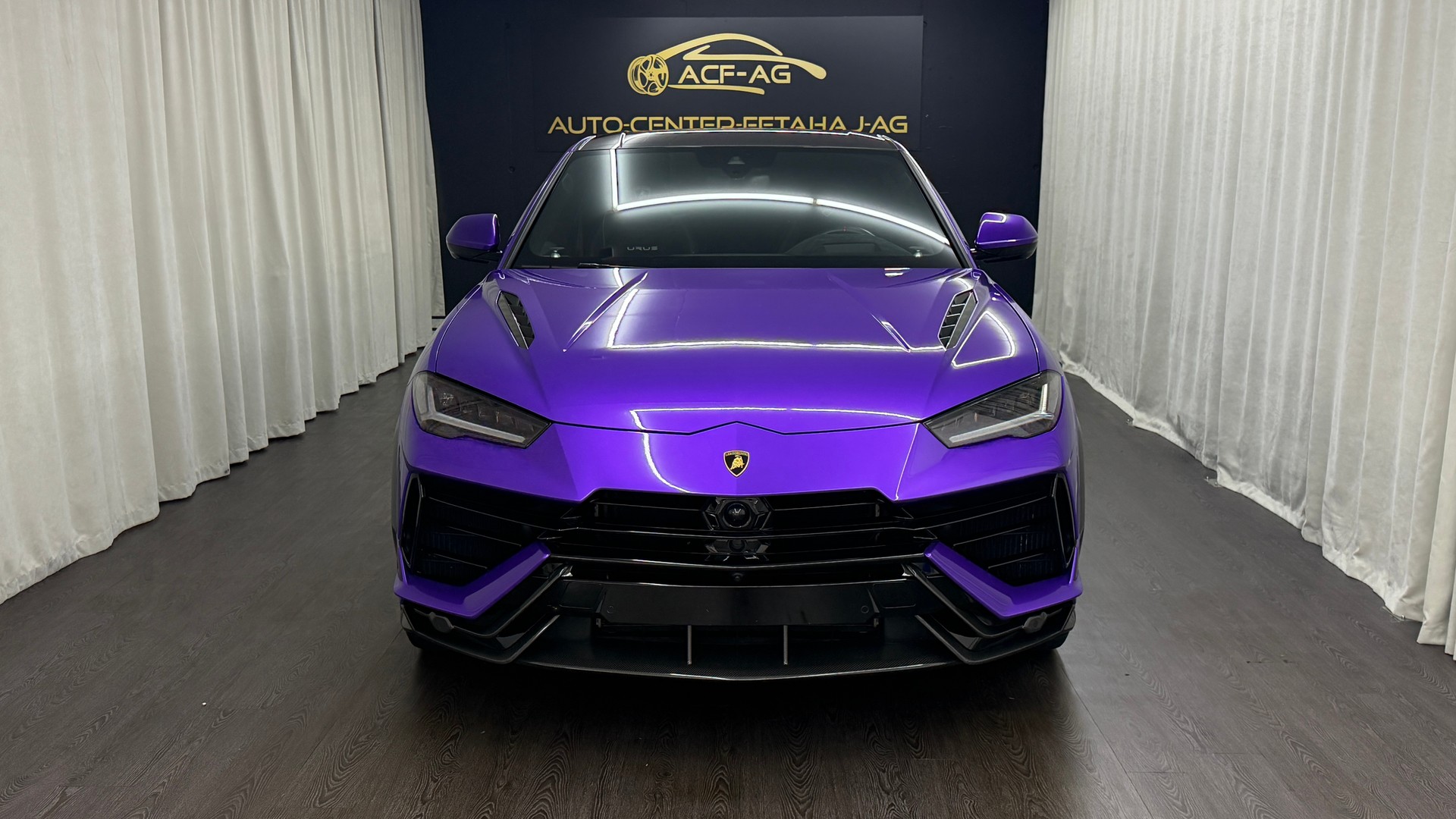 LAMBORGHINI Urus Performante-image-1