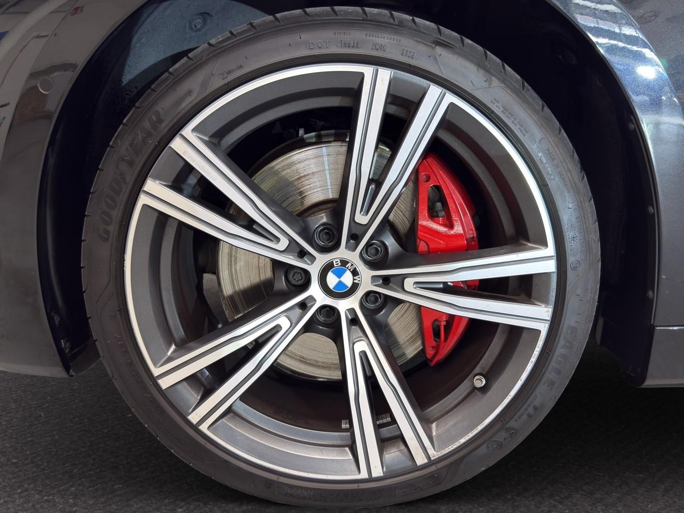 BMW M440i xDrive Cabrio M SPORT-image-10