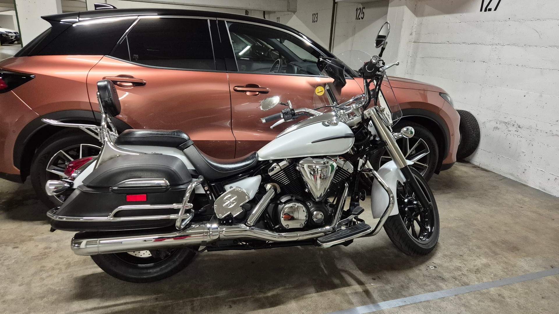 YAMAHA XVS 950