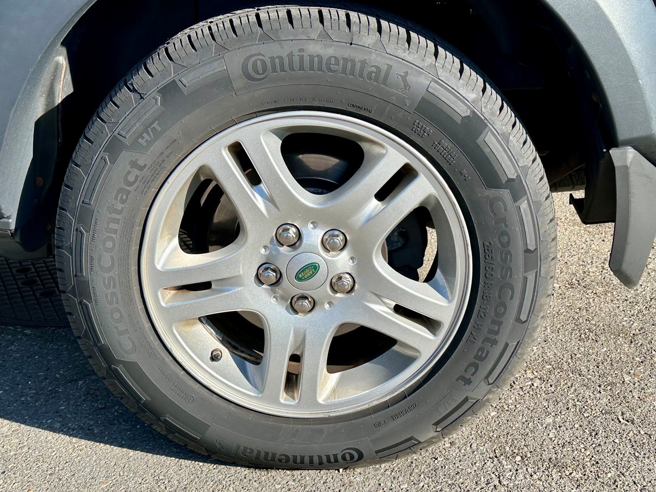 LAND ROVER Discovery 2.7d V6 SE-image-8