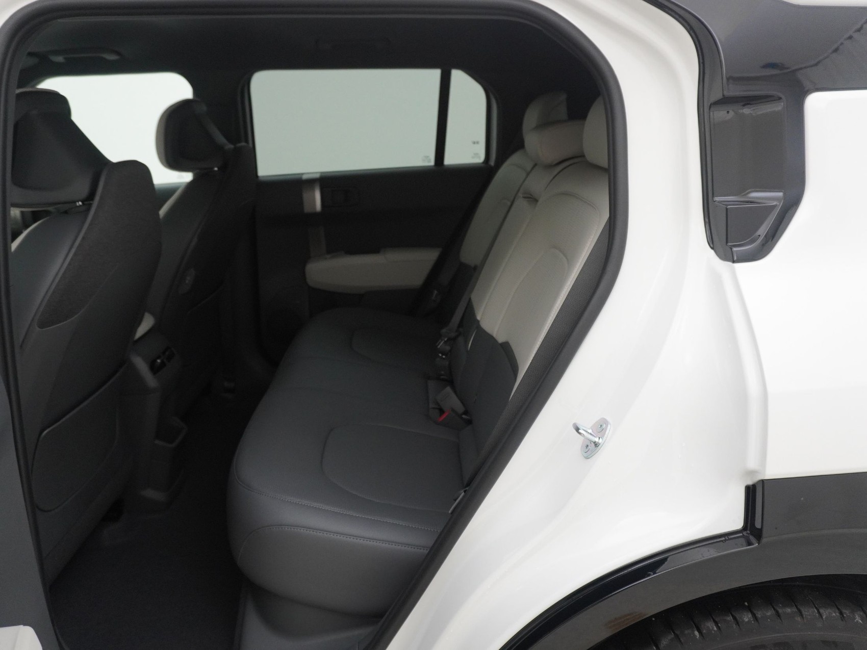 KIA EV3 81 kWh GT-Line-image-13