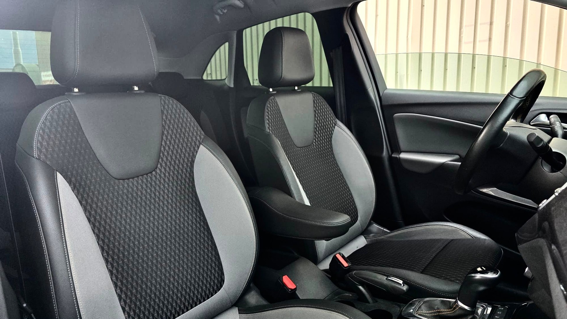 OPEL Crossland X 1.2i Enjoy Automatik-image-9