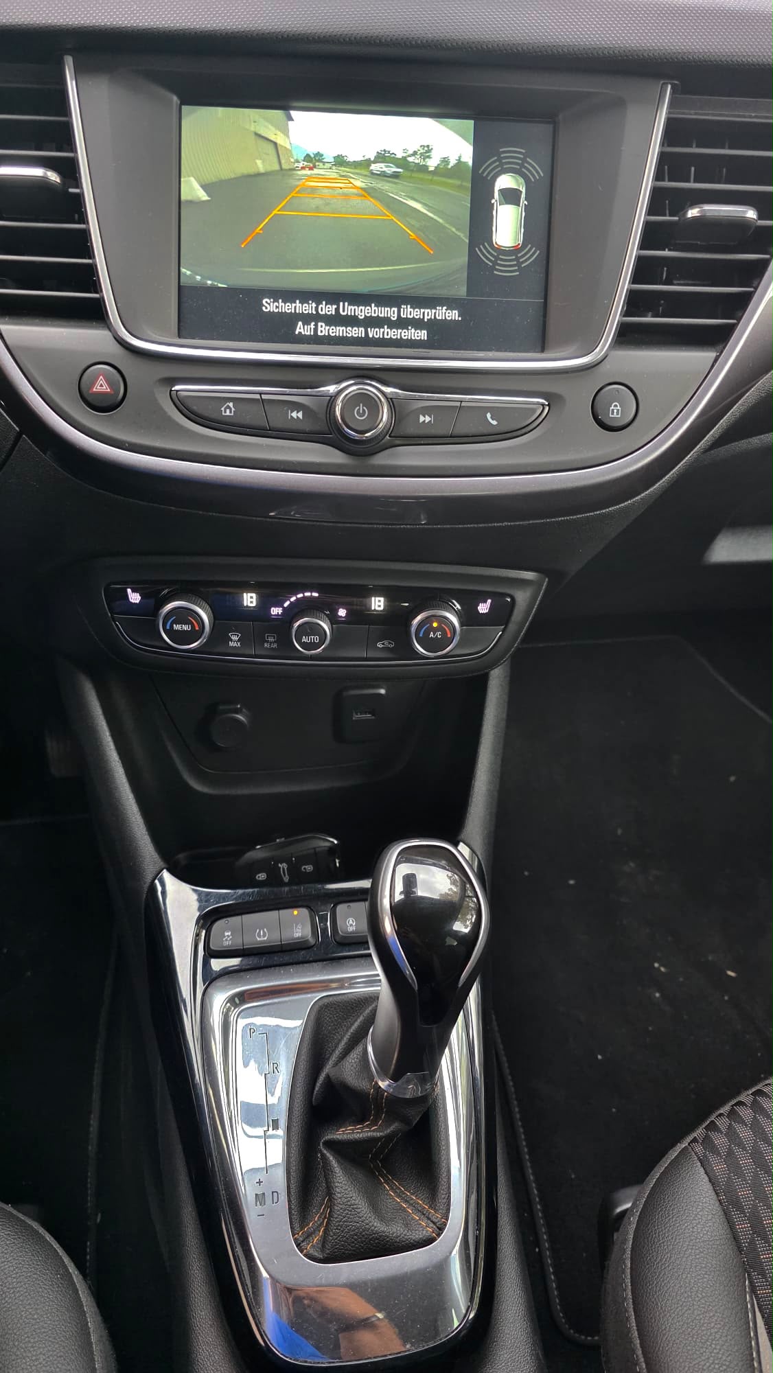 OPEL Crossland X 1.2i Enjoy Automatik-image-11