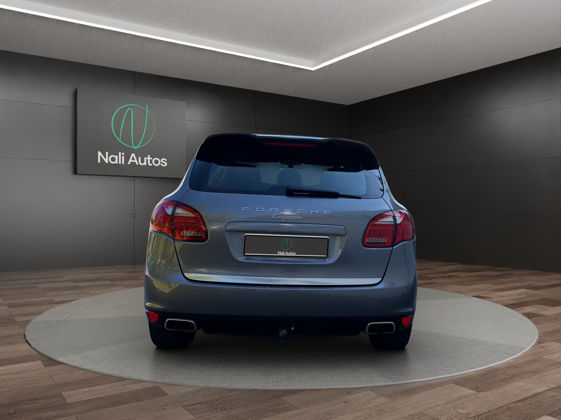 PORSCHE Cayenne Diesel-image-2