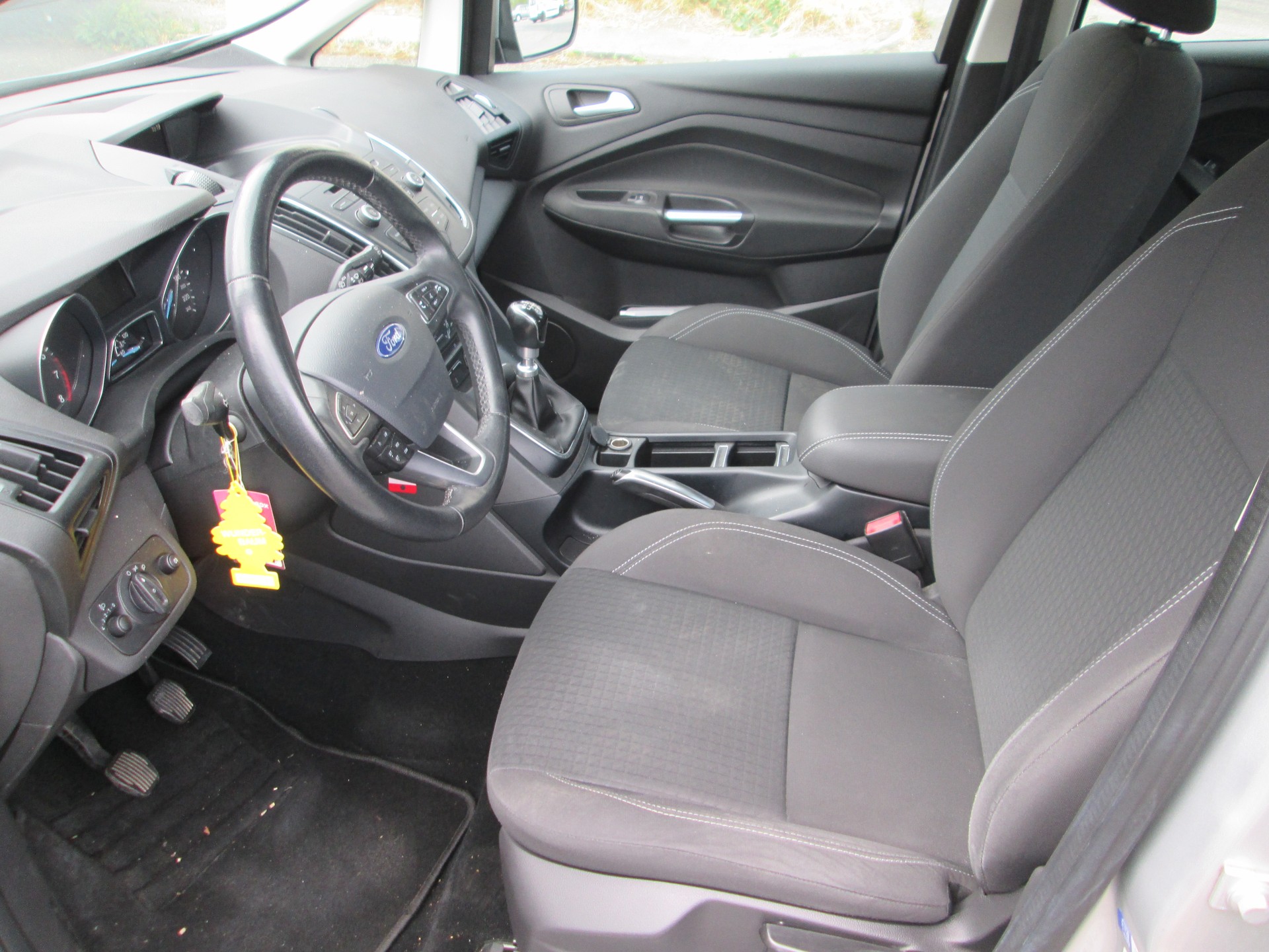 FORD C-Max 1.0 SCTi Sync Edition-image-6
