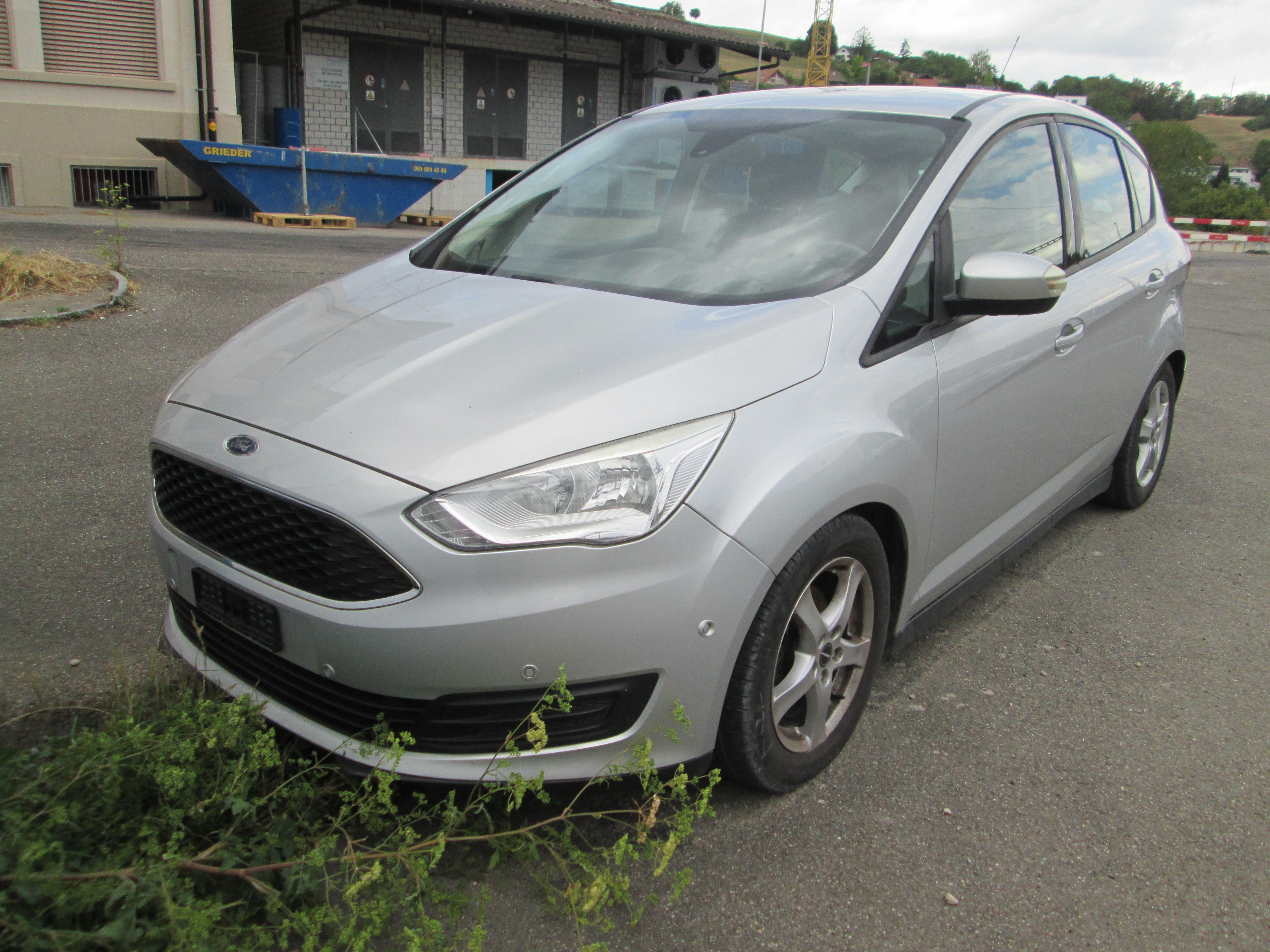 Car photo