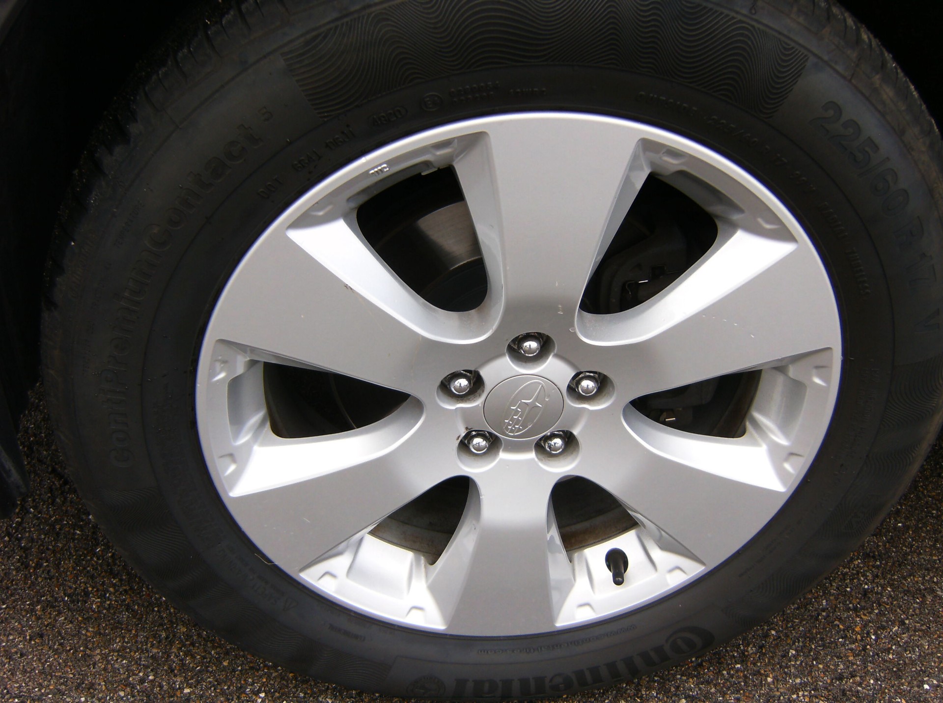 SUBARU Outback 2.5i Limited AWD Lineartronic-image-11