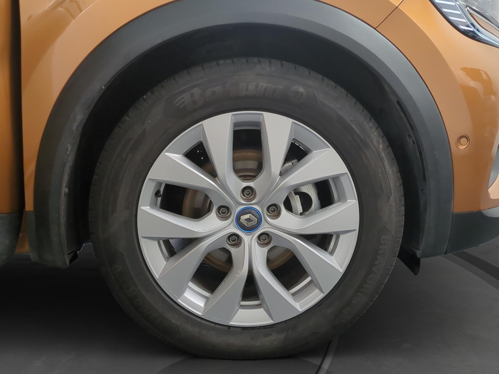 RENAULT Captur 1.6 E-Tech 160 Intens DHT-image-17