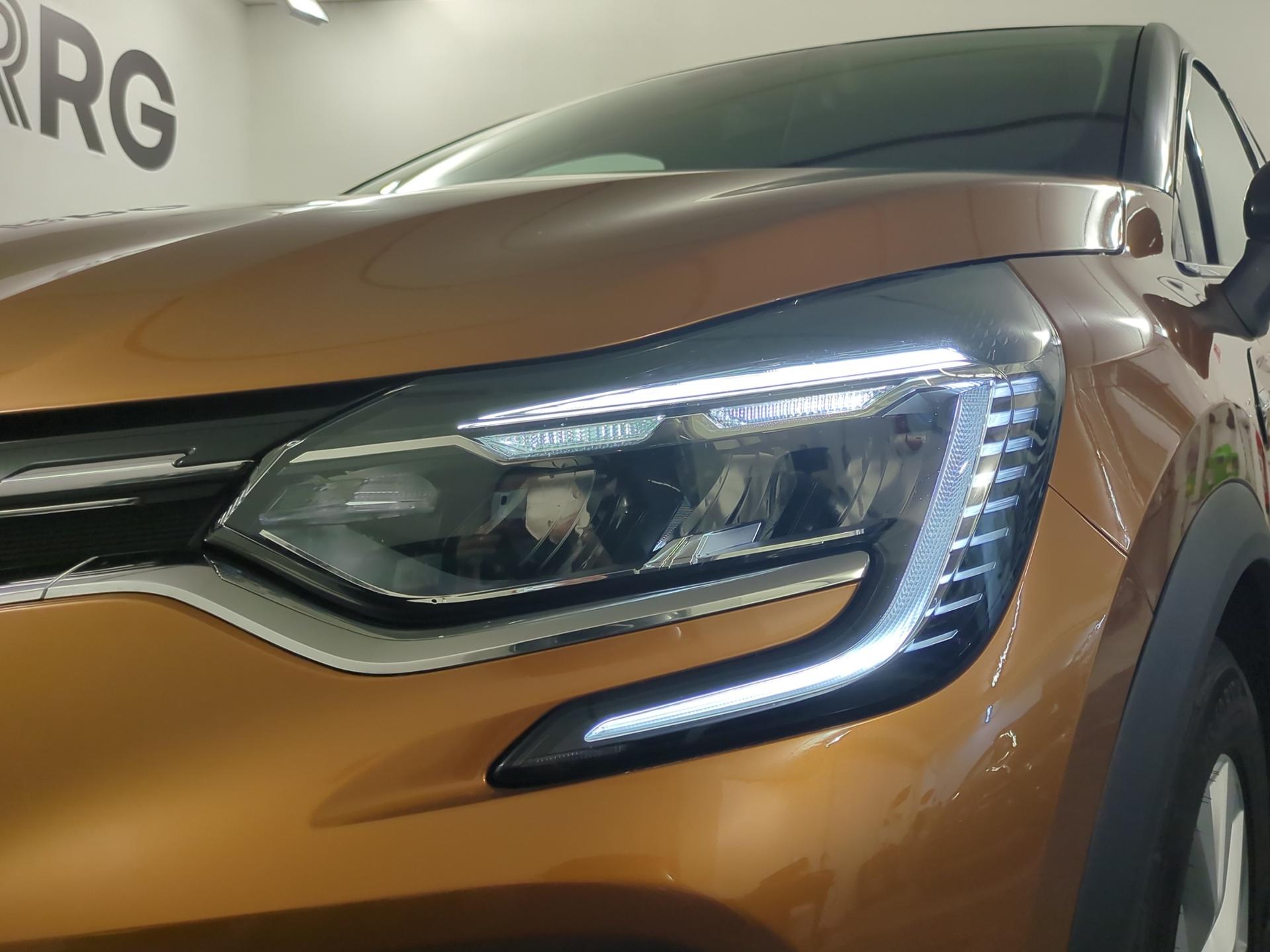 RENAULT Captur 1.6 E-Tech 160 Intens DHT-image-23