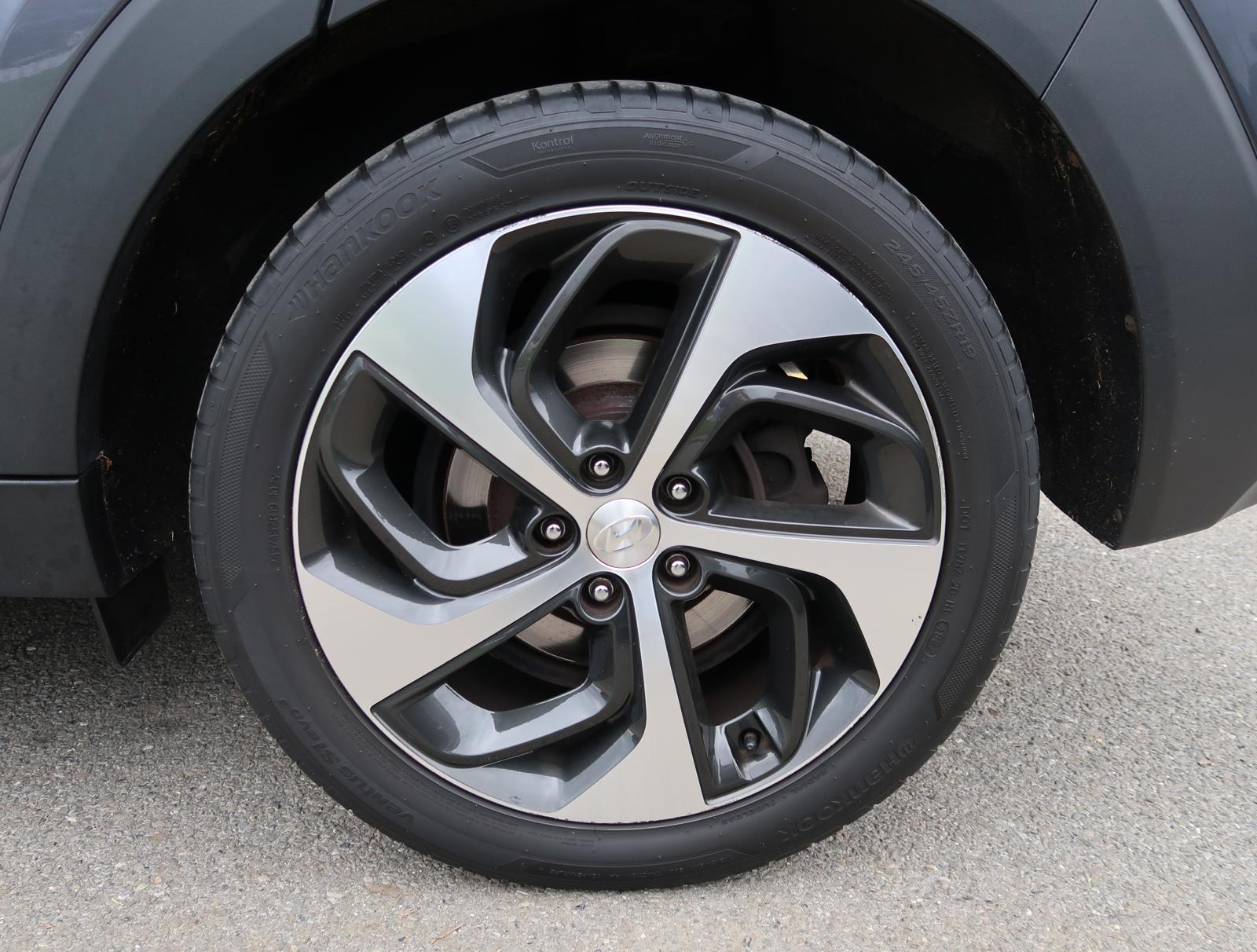 HYUNDAI Tucson 2.0 CRDI Vertex4WD / Appeler le +41/79.675.61.43-image-19