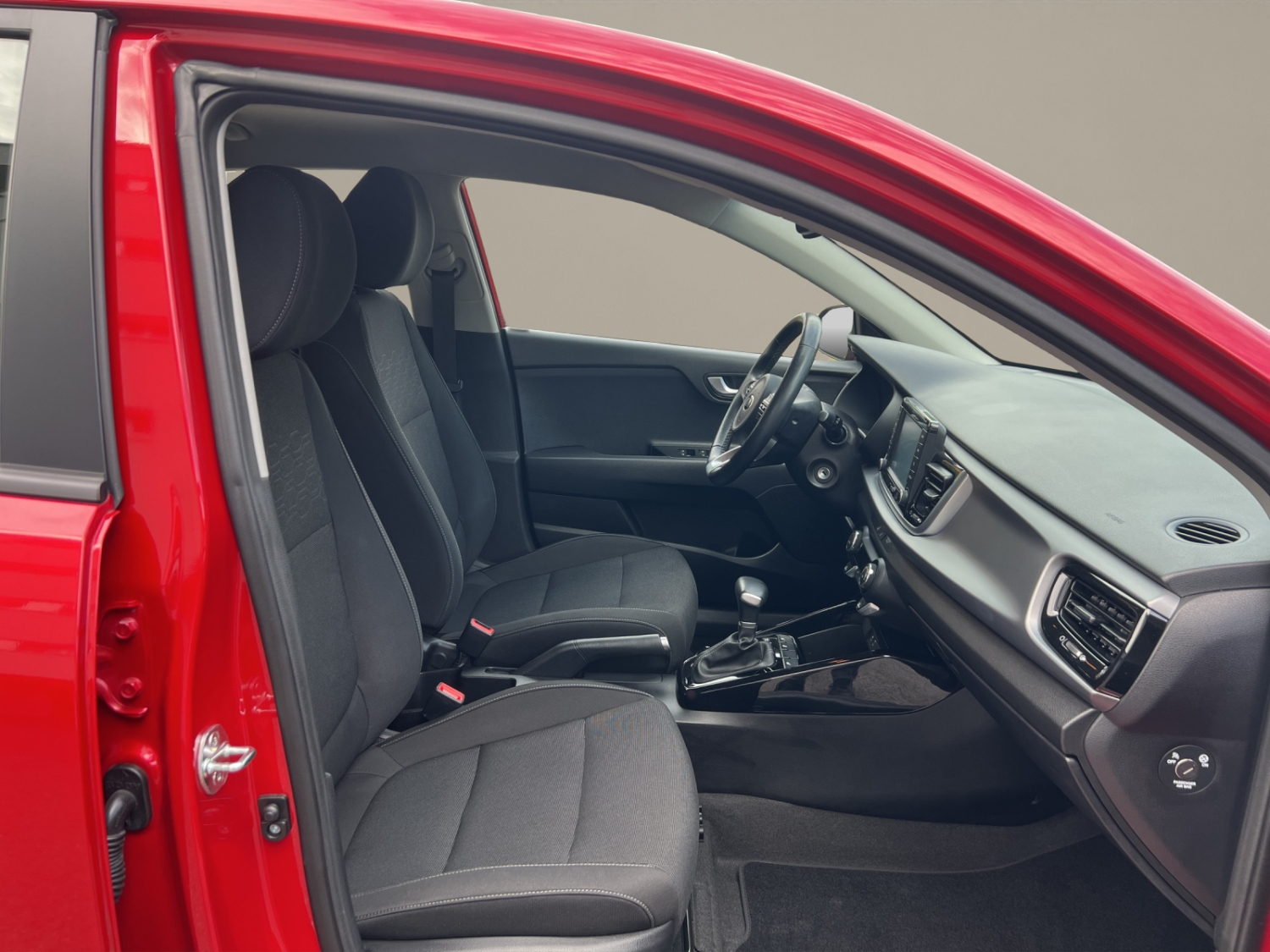 KIA Rio 1.4 CVVT Swiss City Line-image-9