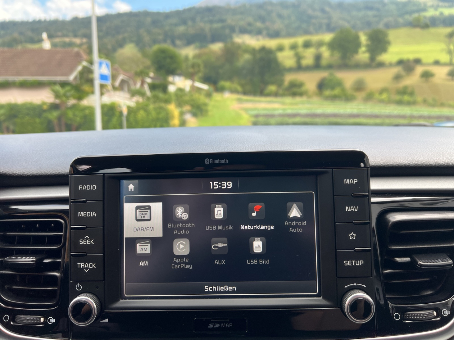 KIA Rio 1.4 CVVT Swiss City Line-image-13