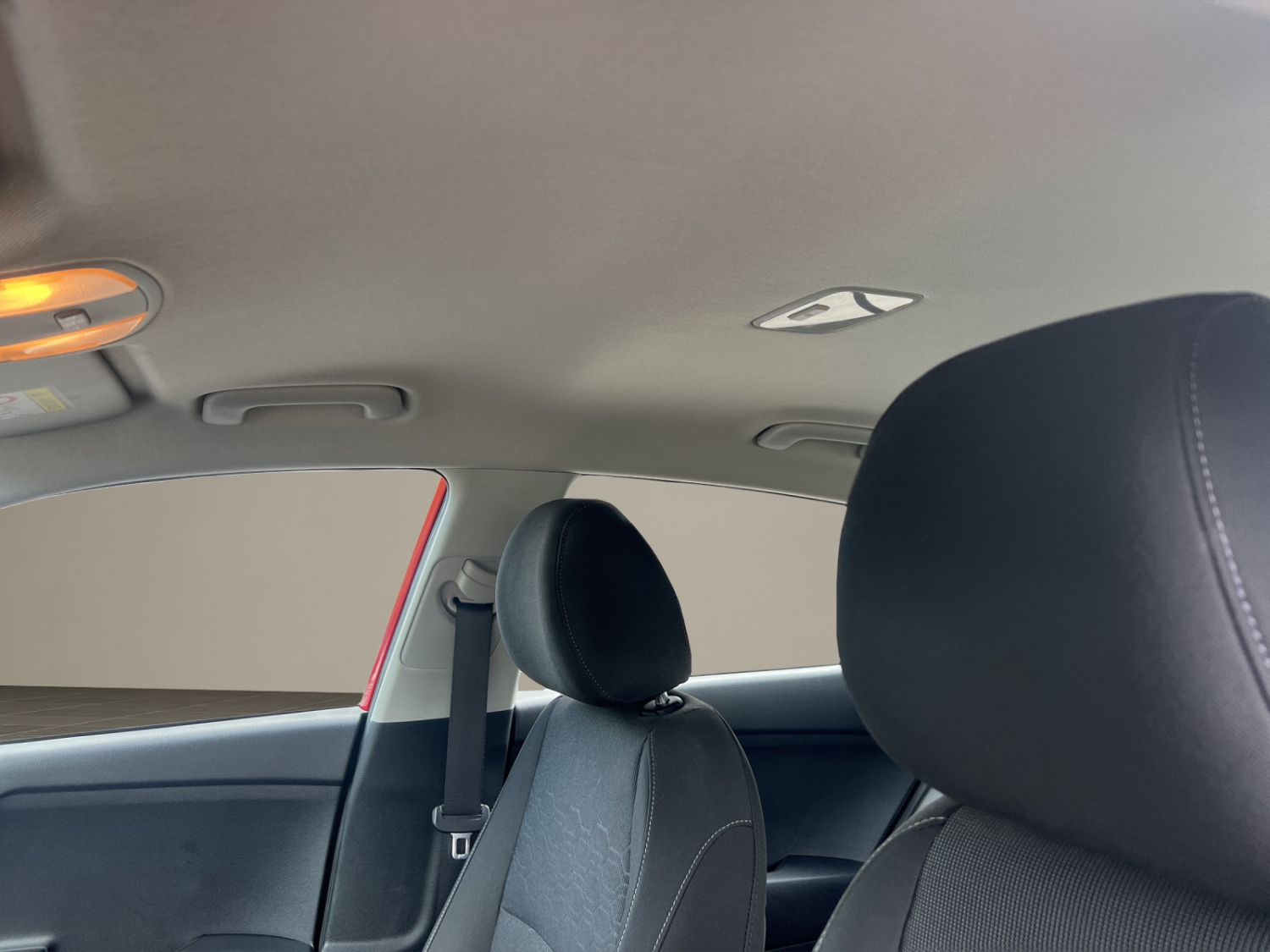 KIA Rio 1.4 CVVT Swiss City Line-image-19