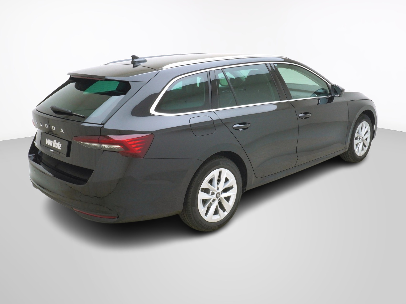 SKODA Octavia 1.5 TSI mHEV Selection-Loft DSG-image-5