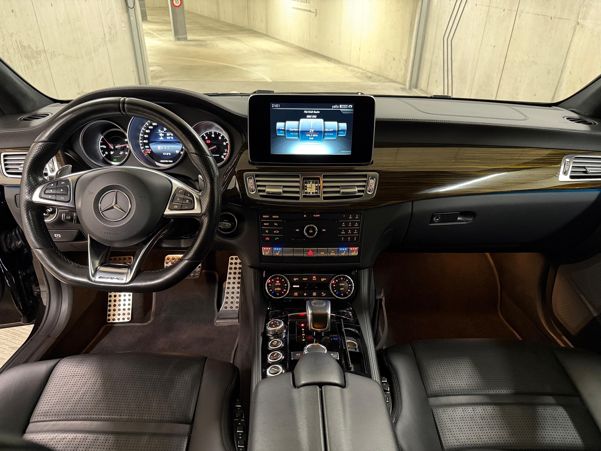 MERCEDES-BENZ CLS 63 AMG 4Matic Speedshift MCT-image-7