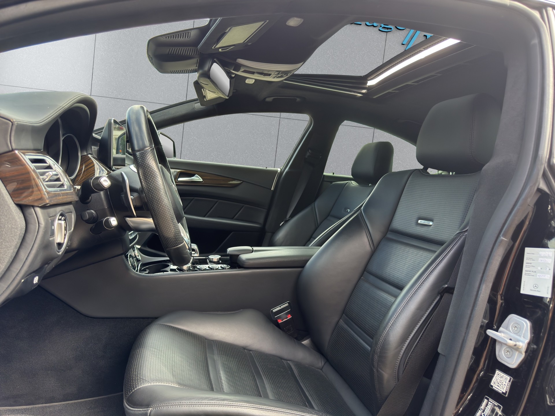 MERCEDES-BENZ CLS 63 AMG 4Matic Speedshift MCT-image-10