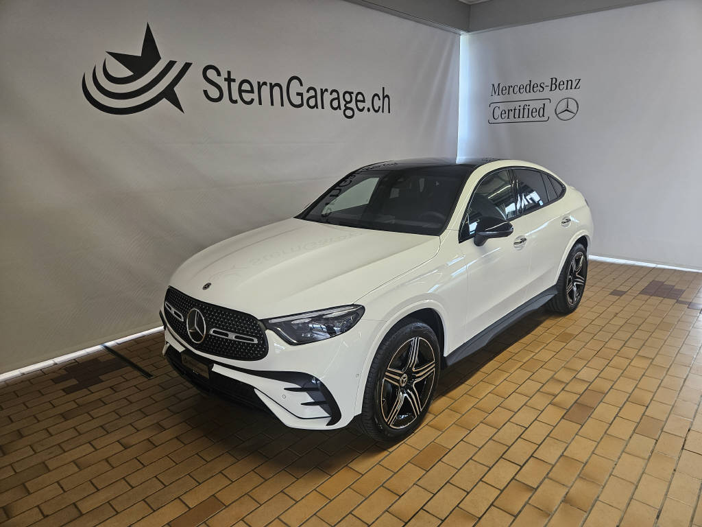 MERCEDES-BENZ GLC 300 4Matic AMG Line Coupé-image-0