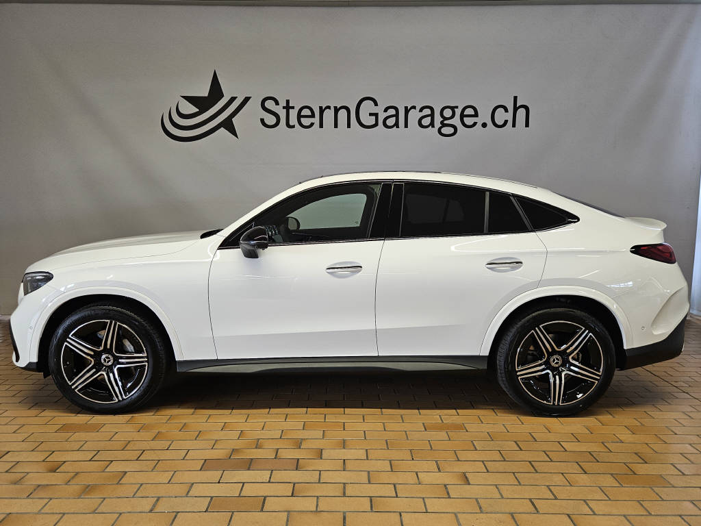 MERCEDES-BENZ GLC 300 4Matic AMG Line Coupé-image-1