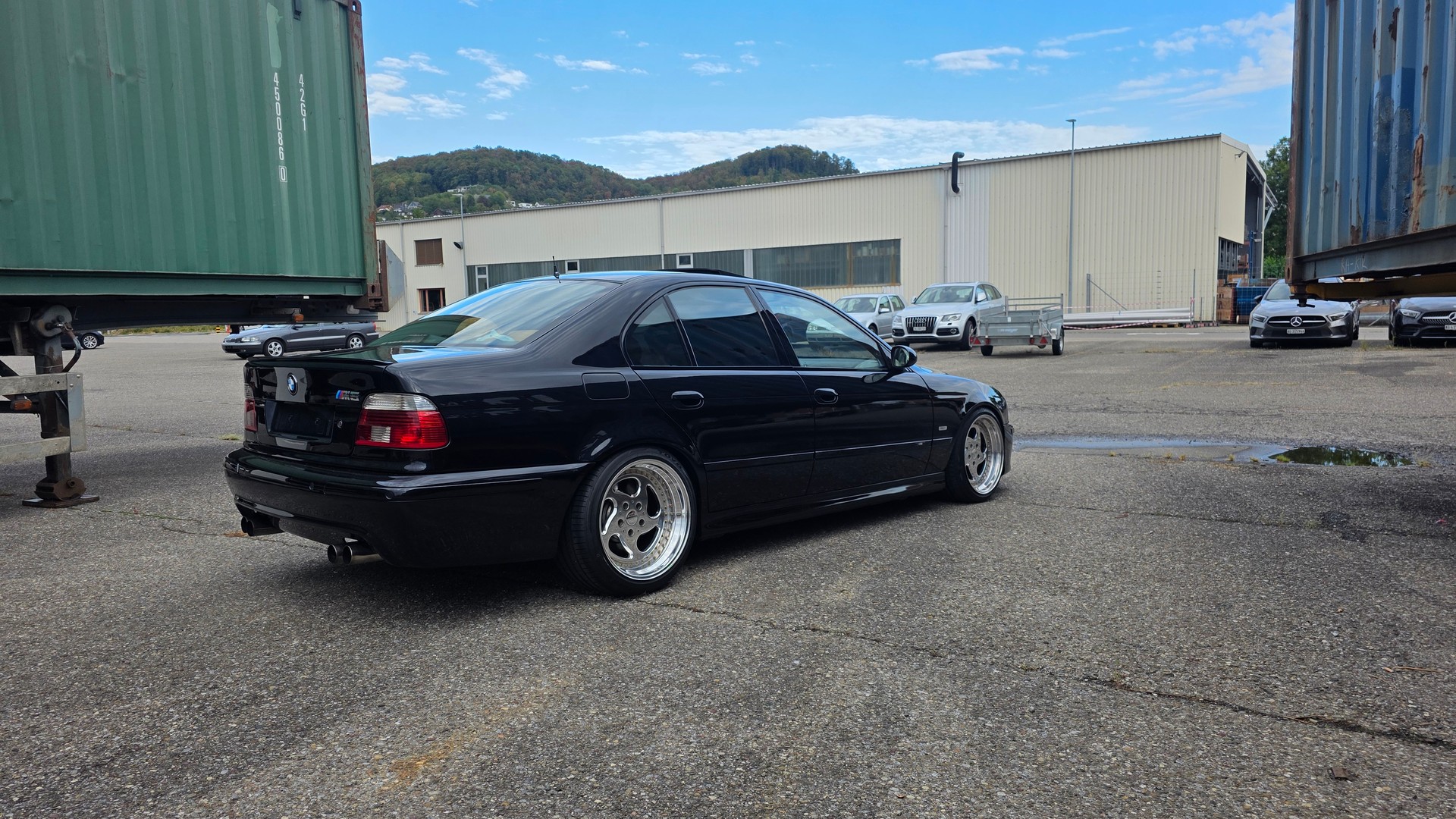 BMW M5-image-3