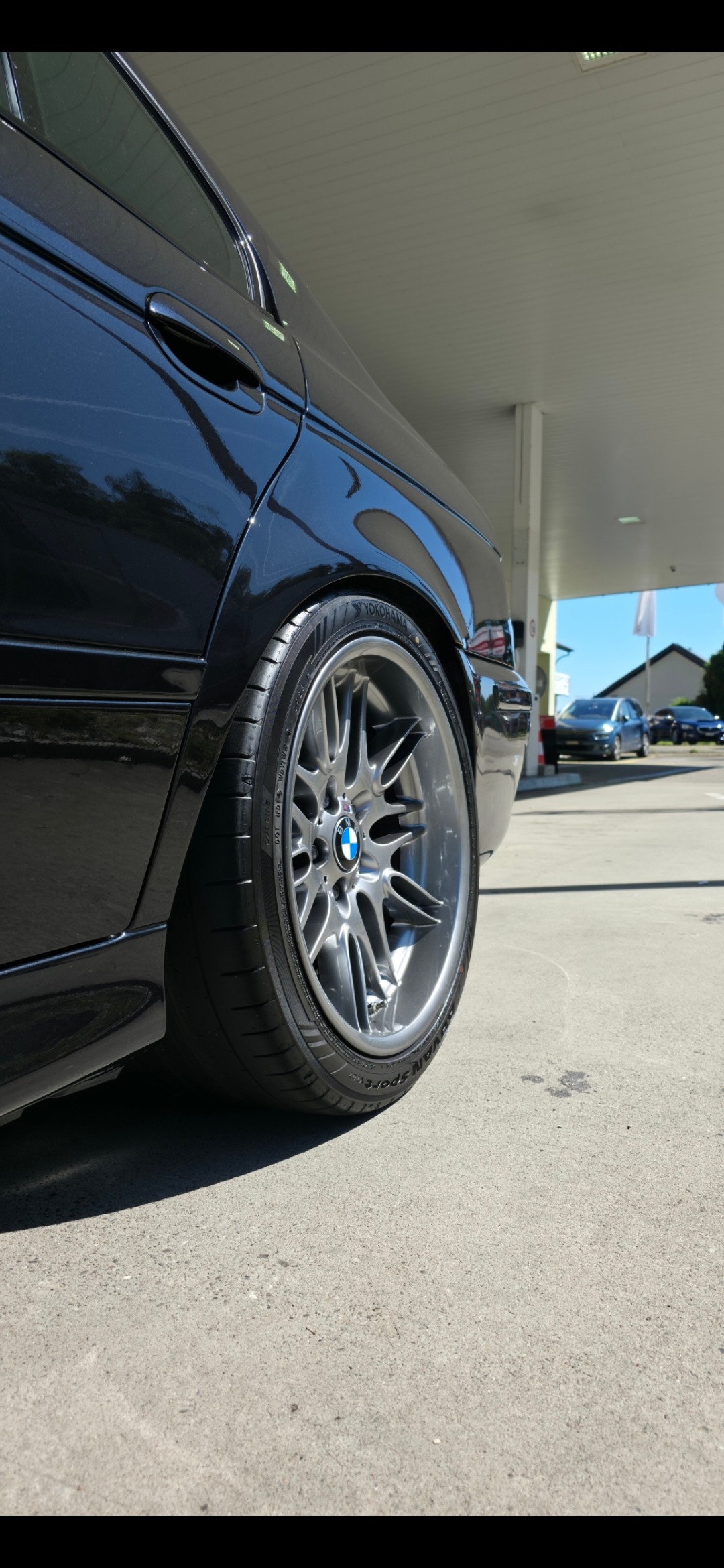 BMW M5-image-12