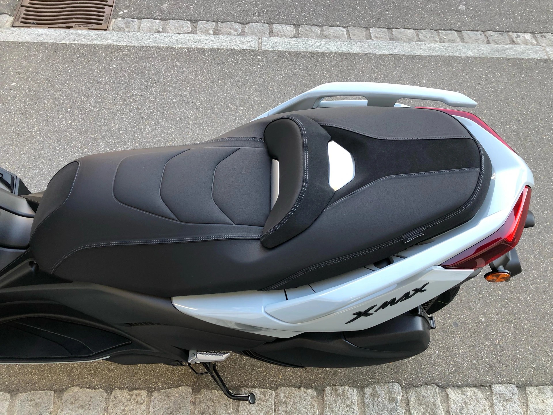 YAMAHA X-Max 300 Tech Max+-showroom-element-3