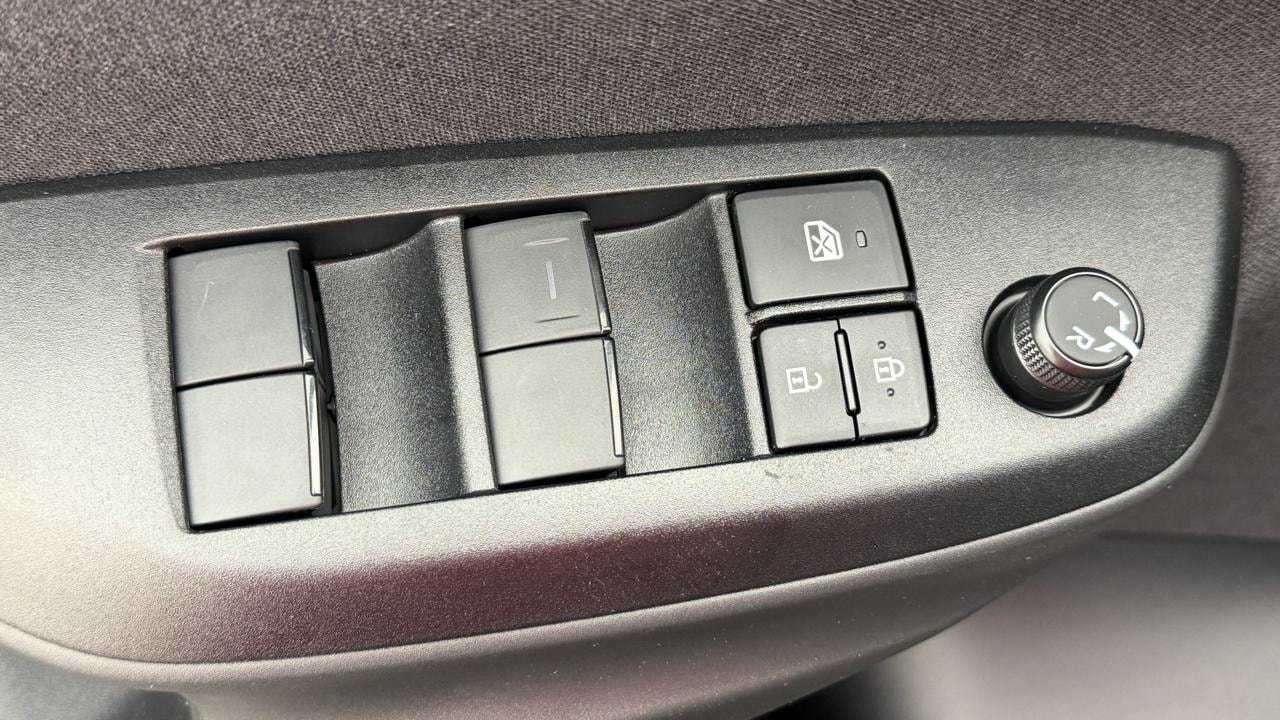 TOYOTA Yaris Cross 1.5 Style e-CVT-image-8