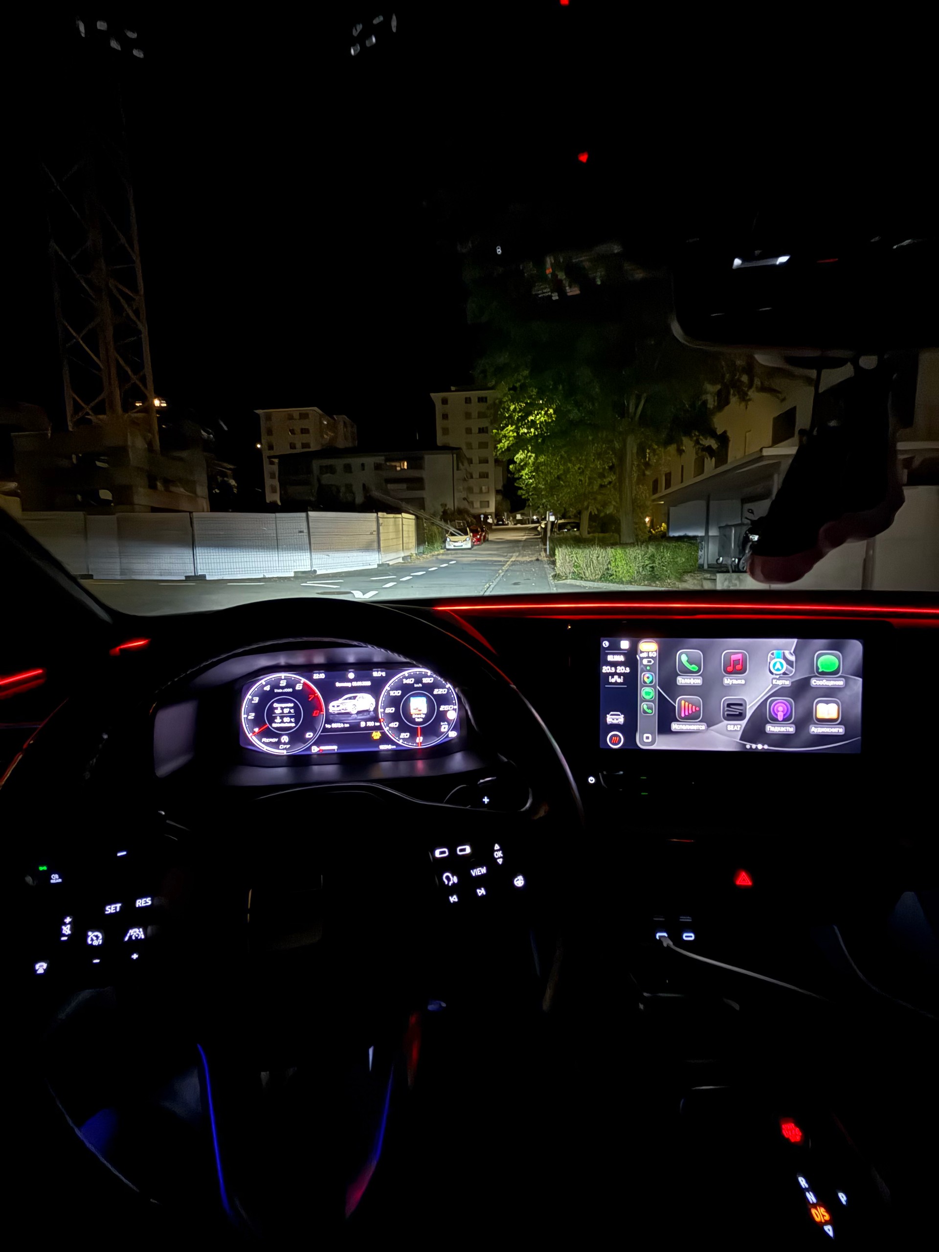 SEAT 1.5 eTSI 150 Hola FR DSG-image-4