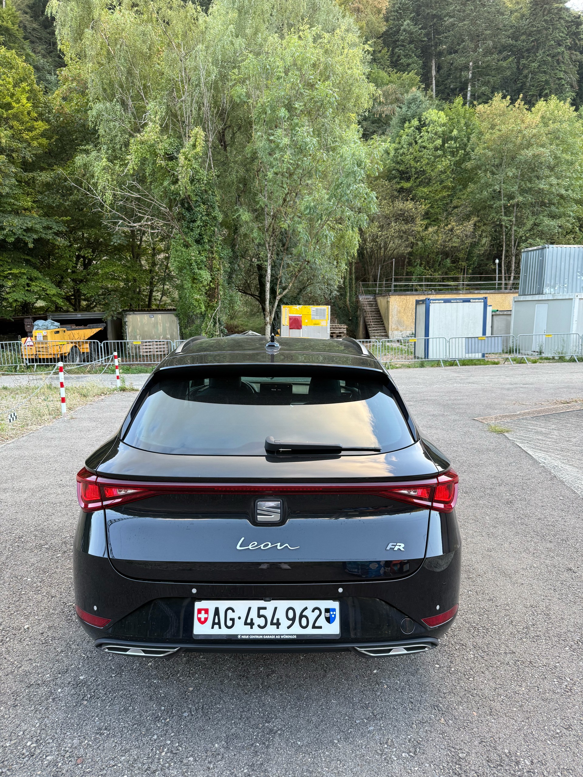 SEAT 1.5 eTSI 150 Hola FR DSG-image-1