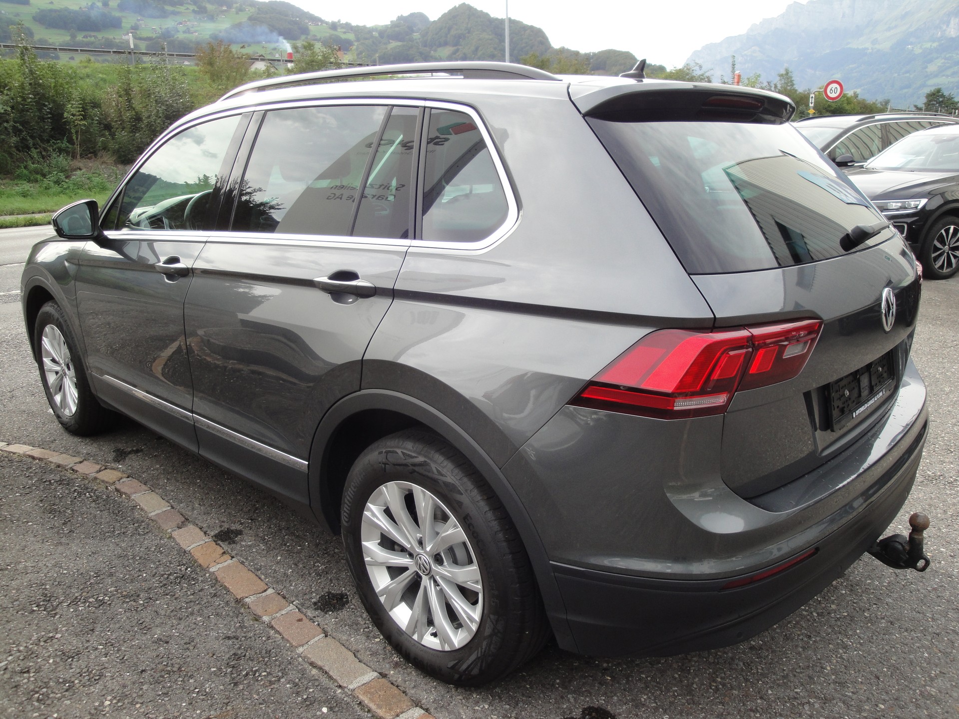 VW Tiguan 2.0TDI Comfort 4M-image-2