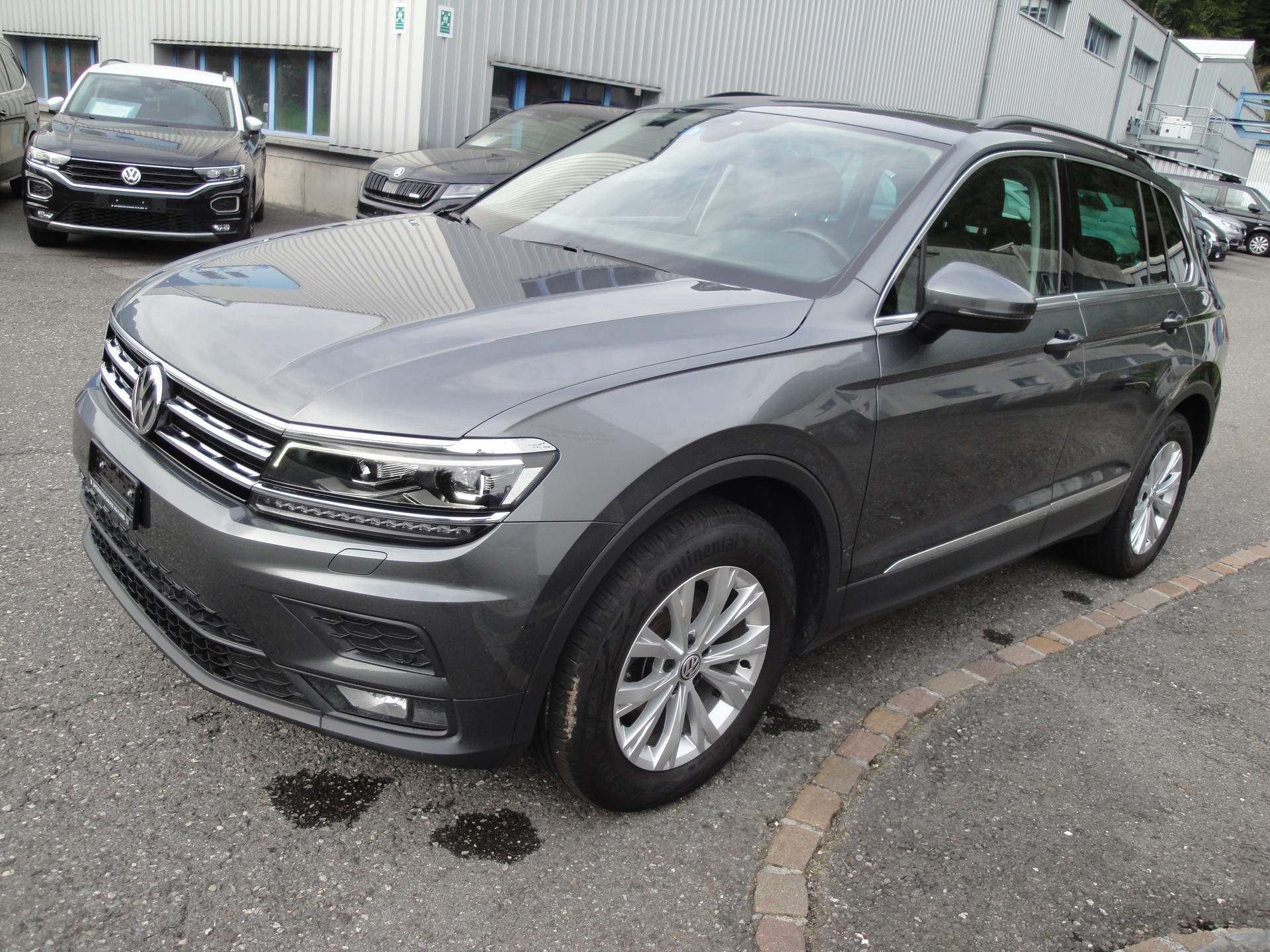 VW Tiguan 2.0TDI Comfort 4M-image-0