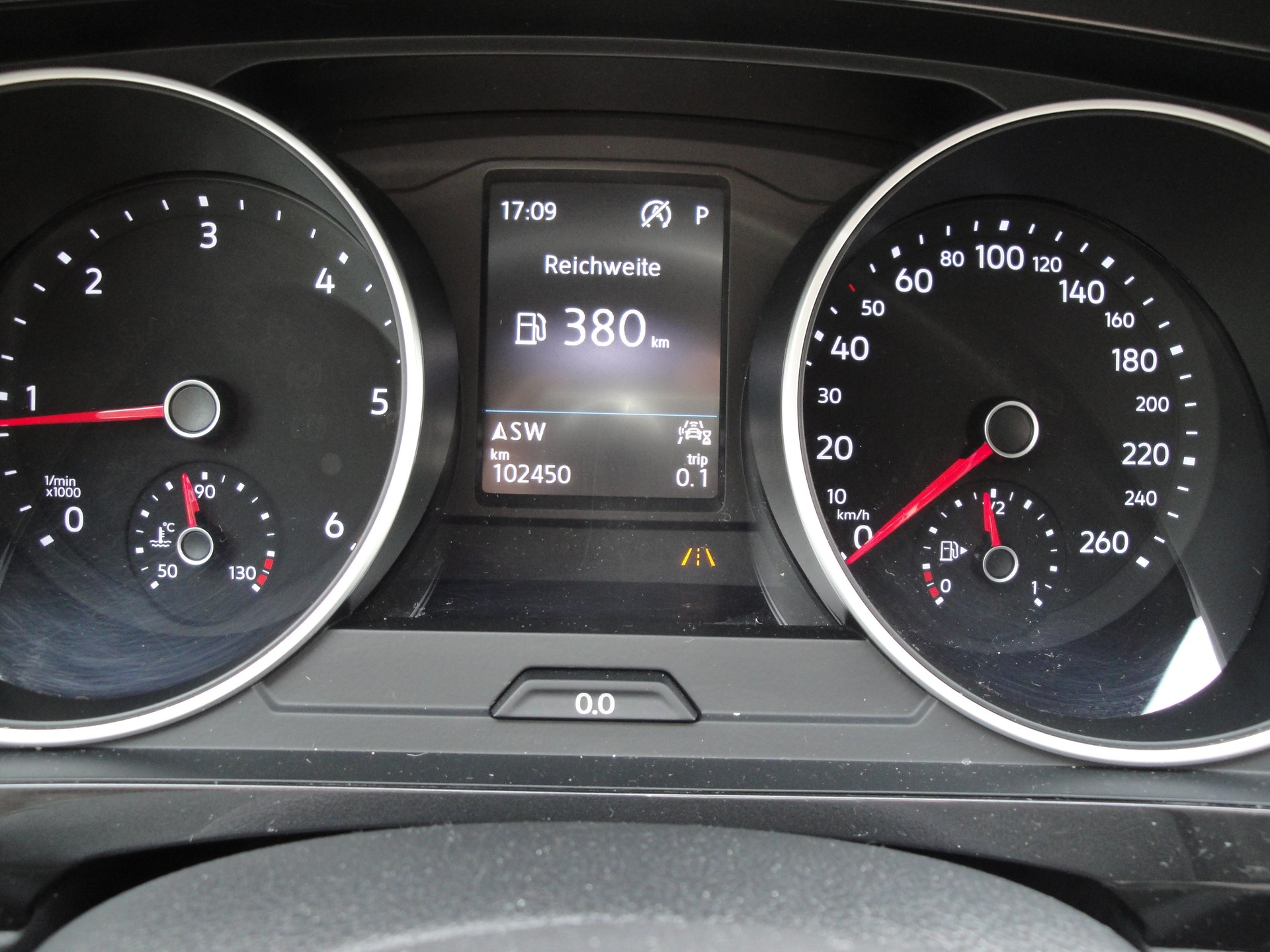 VW Tiguan 2.0TDI Comfort 4M-image-1