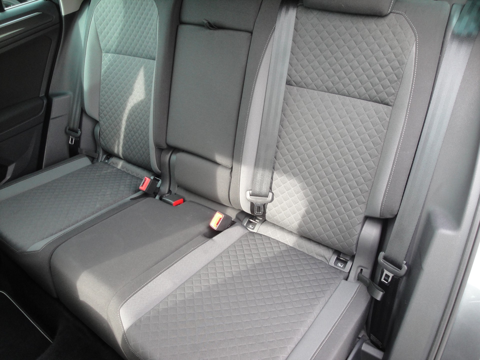 VW Tiguan 2.0TDI Comfort 4M-image-3
