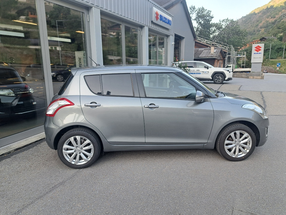 SUZUKI Swift 1.2i 16V PizSulai Top 4x4-image-4