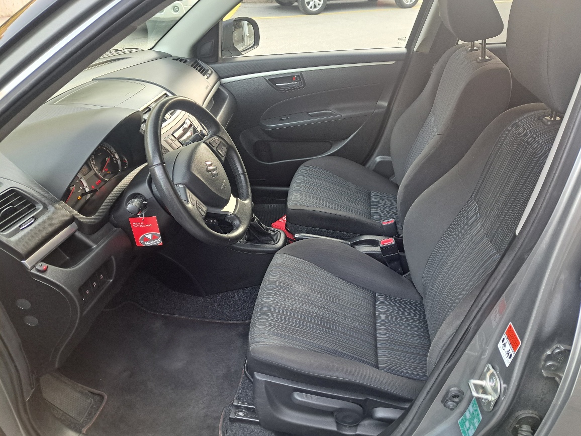 SUZUKI Swift 1.2i 16V PizSulai Top 4x4-image-7