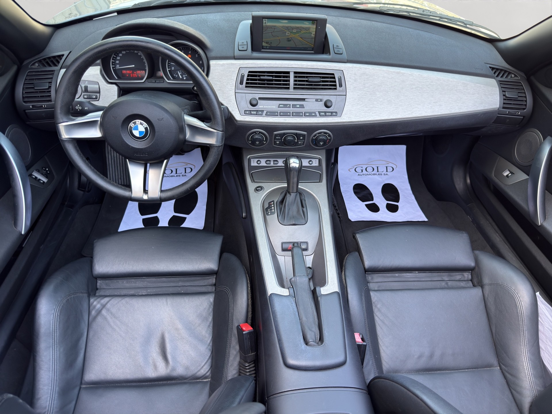 BMW Z4 3.0i Roadster-image-2