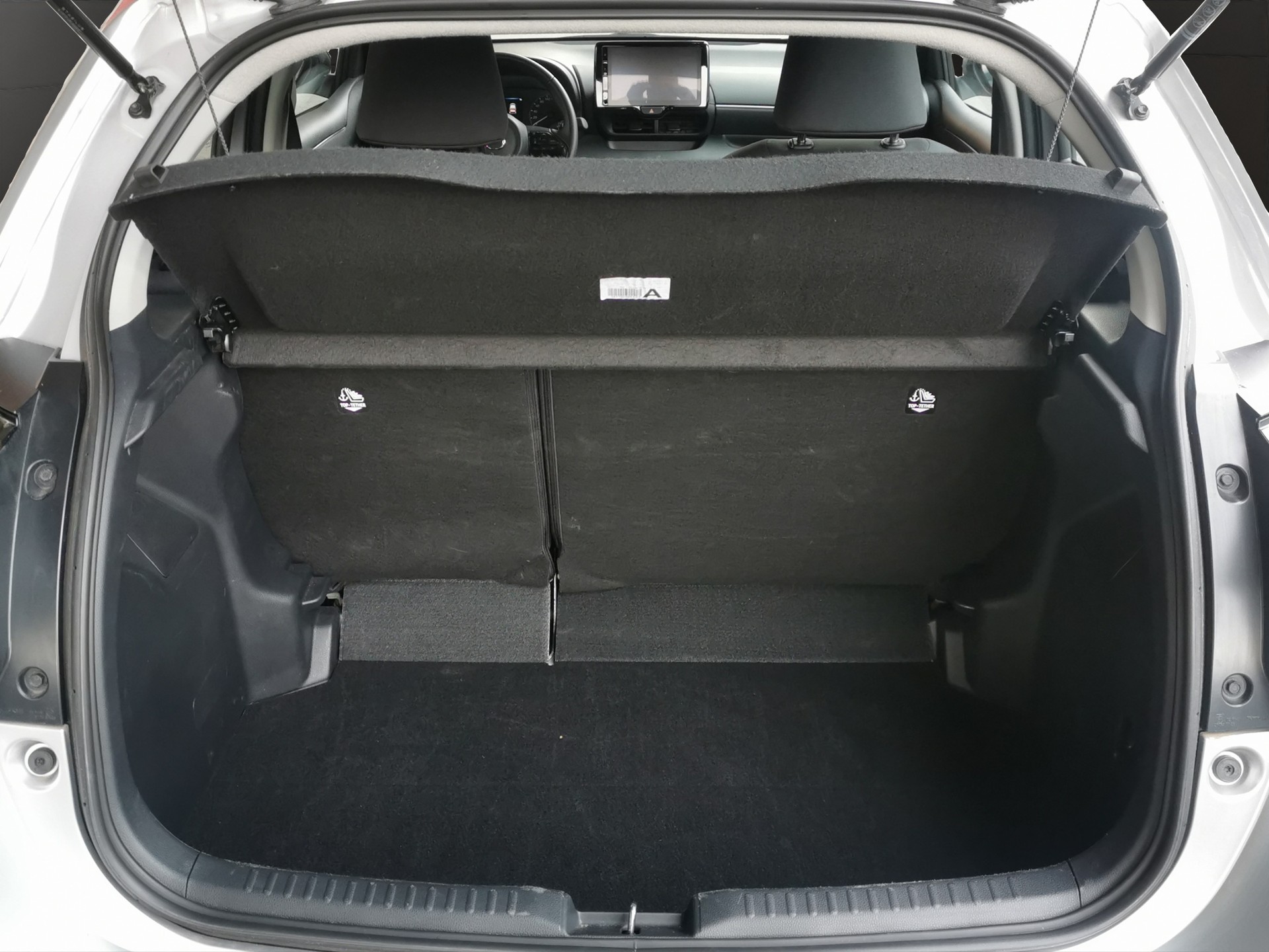 MAZDA 2 Hybrid Centre-line-image-8
