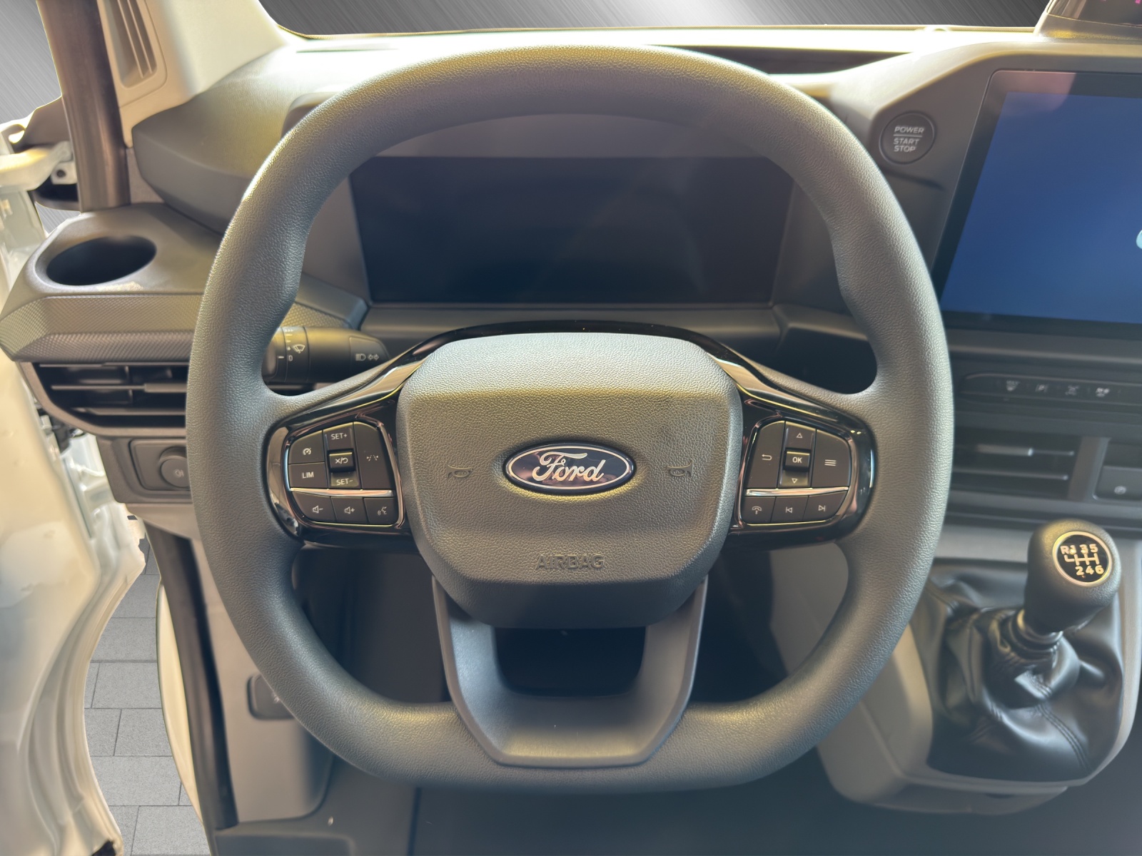 FORD Transit Custom Van 280 L1 2.0 EcoBlue Trend-image-9