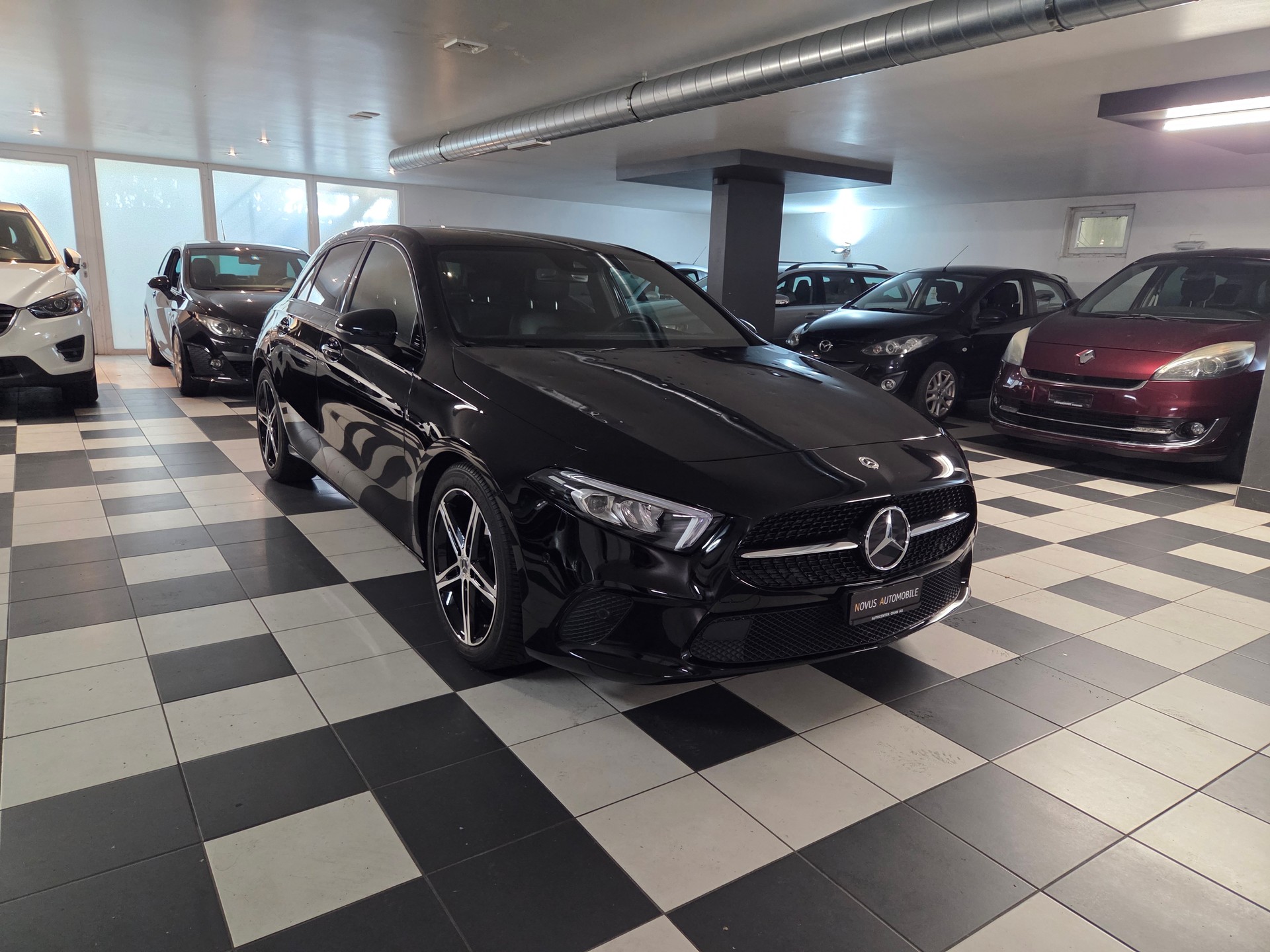 MERCEDES-BENZ A 180 AMG Line 7G-DCT-image-6