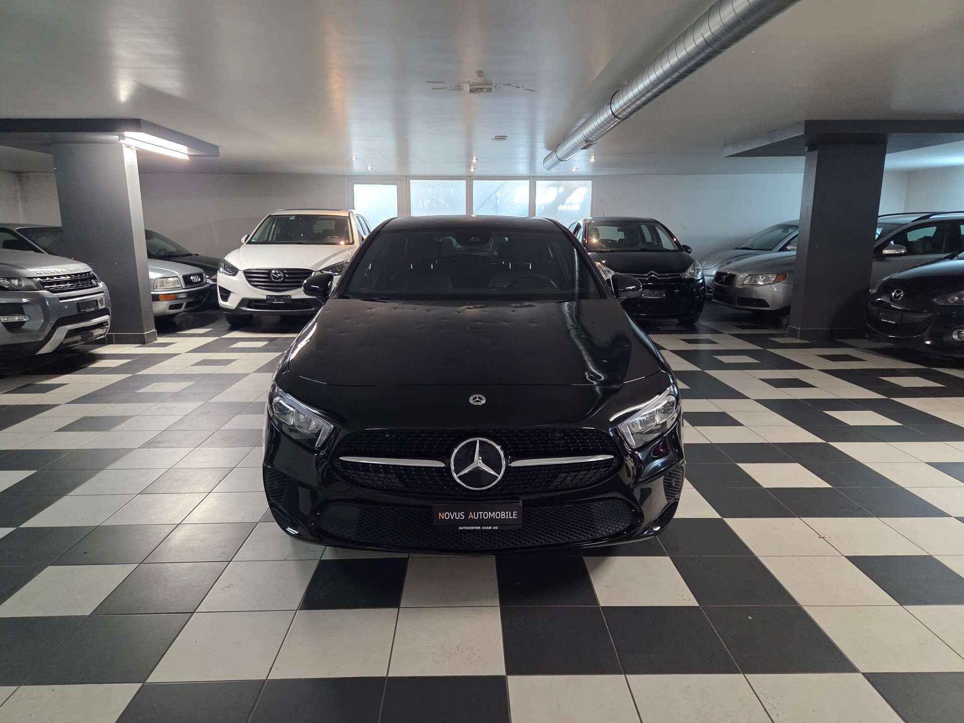 MERCEDES-BENZ A 180 AMG Line 7G-DCT-image-7