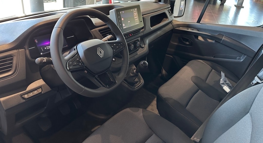RENAULT Trafic 2.0 Blue dCi 130 Advance L1H1 EN-image-6