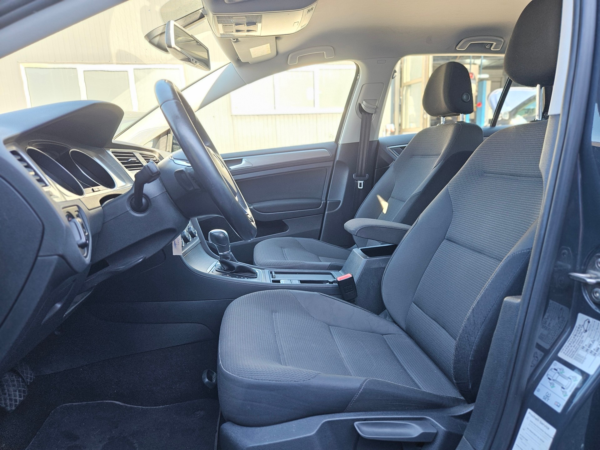 VW Golf 1.4 TSI Comfortline DSG-image-10