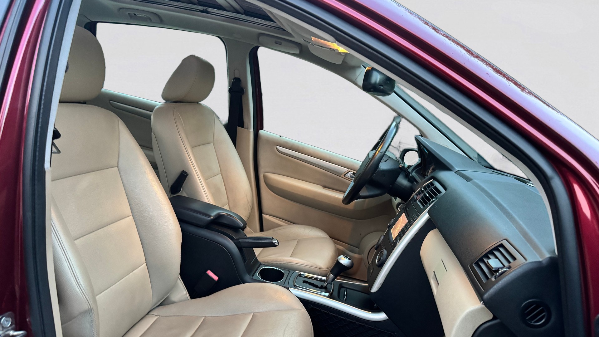 MERCEDES-BENZ B 180-image-14