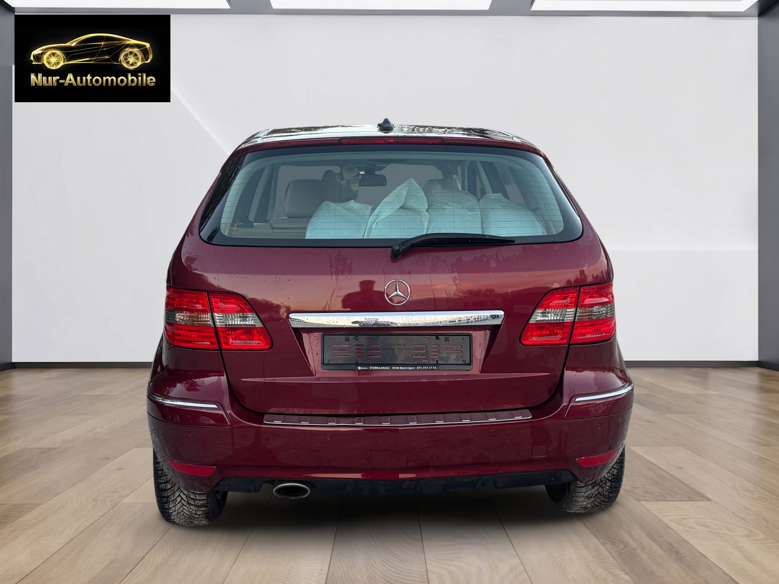 MERCEDES-BENZ B 180-image-2