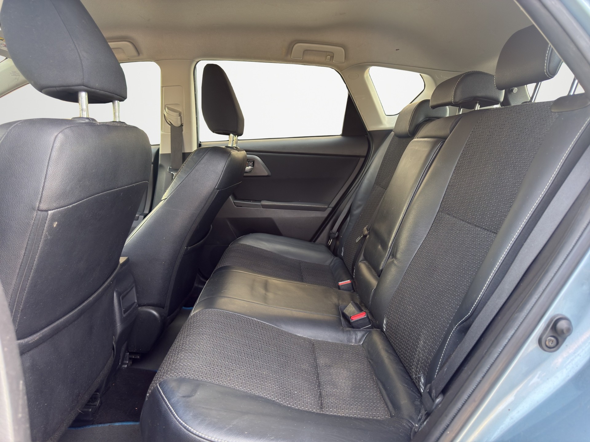 TOYOTA Auris 1.8 16V HSD-image-9