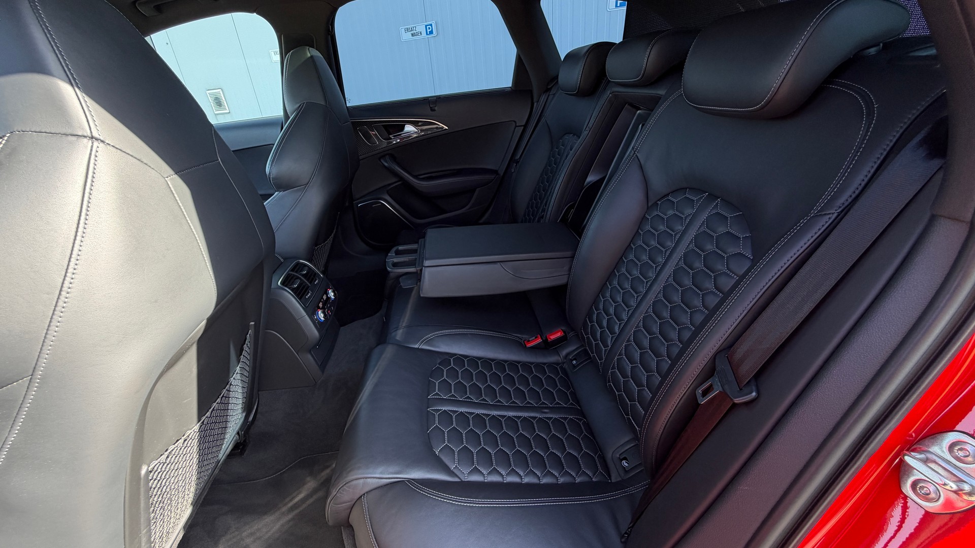 AUDI RS6 Avant 4.0 TFSI V8 quattro Tiptronic ***Capristo, Tittanforged, Gepfeffert V3 (KW)***-image-29